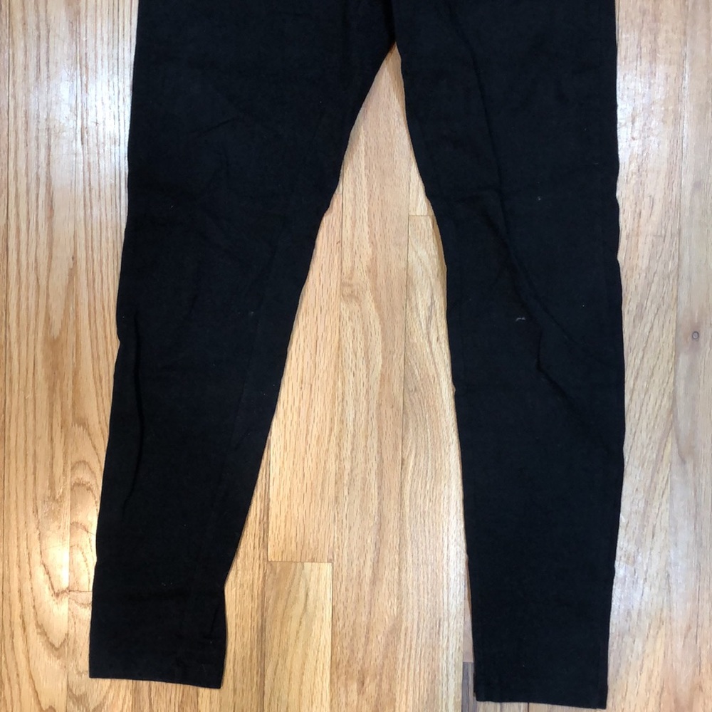 Black hue leggings worn once - Picture 3 of 6